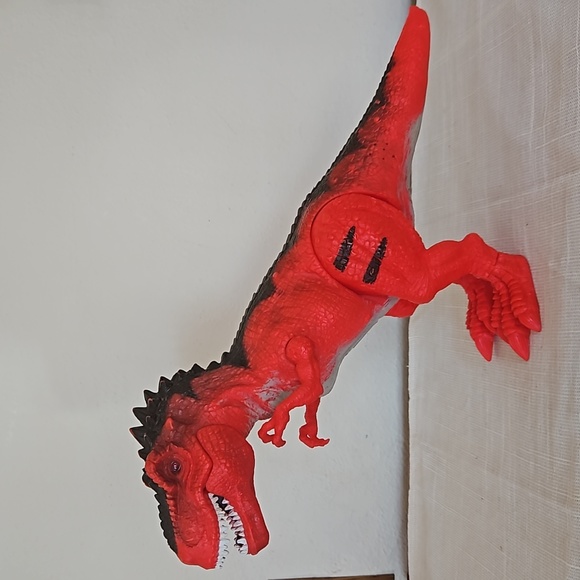 T-Rex Large Electric and Sound Dinosaur - Picture 5 of 8